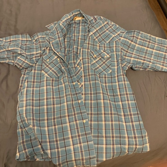 Retro Wrangler Button Up - Picture 1 of 3
